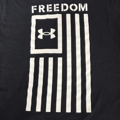 Under Armour UA Freedom American Flag T-Shirt Men Small Black Loose Fit