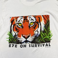 Vintage Fruit Of The Loom Shirt Mens Medium White Tiger Eye On Survival Tee 90s