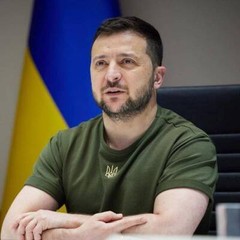 Ukraine Print T-shirt Ukraine Trident Coat of Arms Shirt Zelenskyy Unisex