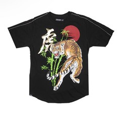 Contender CTDR Large Streetwear Tiger 🐅 Shirt $44.50 MSRP
