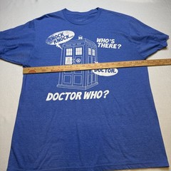 Doctor Who Tardis T-SHIRT Size L Funny Dr Who Knock Knock Joke Box #0098
