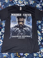 Wakanda Forever T-Shirt Adult Medium Chadwick Boseman RIP