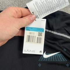 Nike Miler Men Short-Sleeve Graphic Running Top T-Shirt Black Small HV3997-010 M