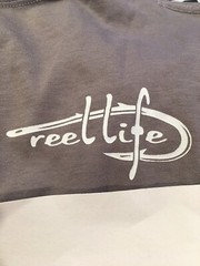 Reel Life New Men’s Size M Crew Neck Short Sleeve D. Grey Graphic Fishing Shirt