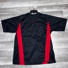 Jordan Training Men’s Performance Crew Neck T-Shirt Black/Red Graphic 23.4