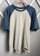 Melanzana Men’s XL/2XL Two-Tone Short Sleeve T-Shirt – No Tag, See Measurements