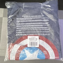 Old Navy Men’s XL Blue Crew Neck Short Sleeve Marvel Captain America Shield Tee