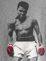 MUHAMMAD ALI MEDIUM GRAY TEE SHIRT