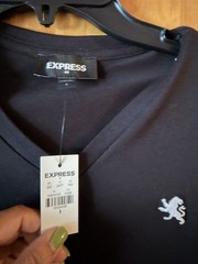 Express Men’s V-Neck T-Shirt. Sz. S