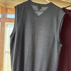 Vintage 90s Mossimo (XXL) – Burgandy/ Claiborne(XL) Gray Sweater Vests LOT of 2