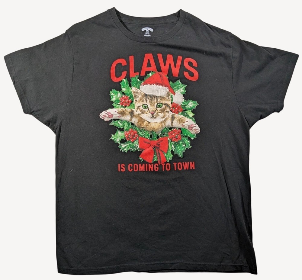 Holiday Time Men’s Black Graphic T-Shirt “Claws Is Coming to Town” XL