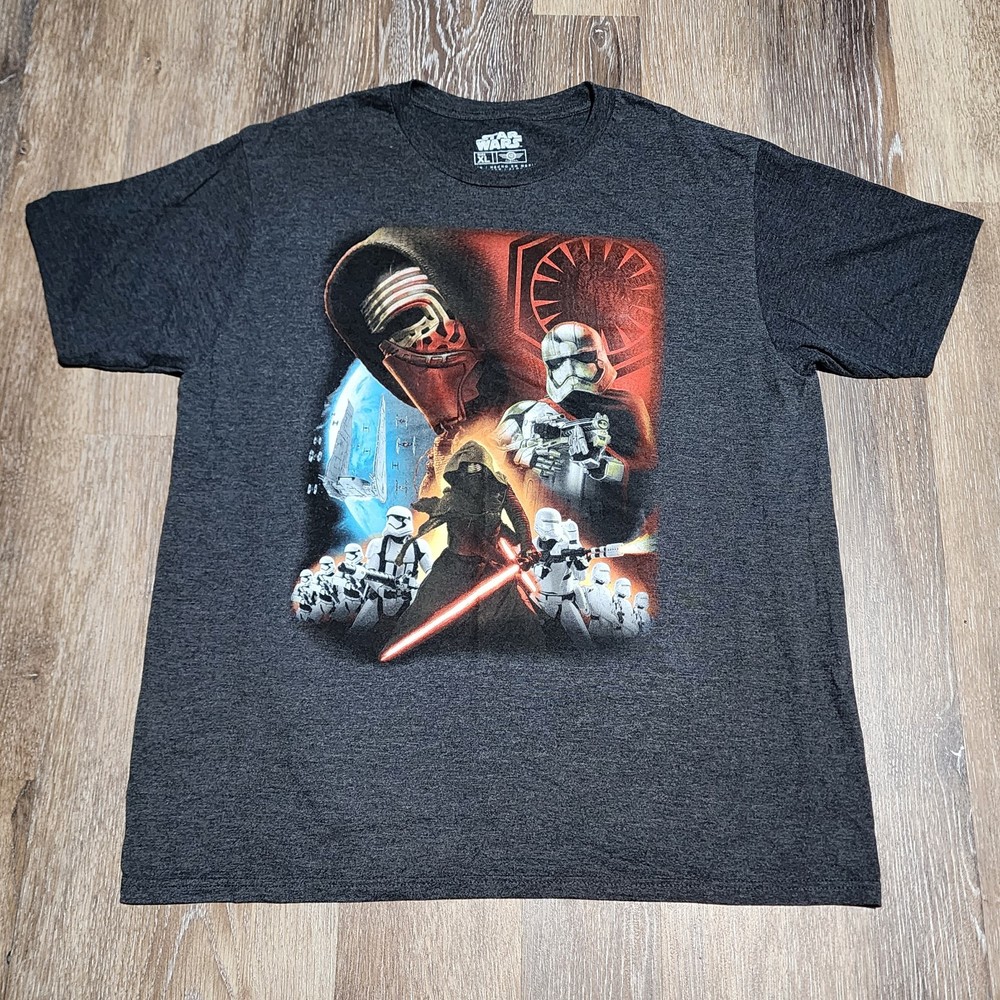 Star Wars The Force Awakens T-Shirt Captain Phasma, Kylo Ren Mens XL