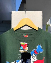 Vintage 90s Disney Mickey Mouse & Friends USA Flag Graphic T-Shirt Green XL