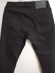 ZARA Women’s Black Denim Jeans Raw Hem 5-Pocket Design Solid Dark Wash