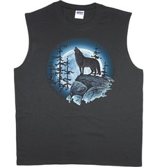 Men’s sleeveless t-shirt lone wolf howling at the moon muscle tee tank top