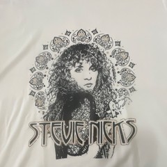 Stevie Nicks White Graphic Print Short Sleeve Crew Neck T-Shirt M Polyester