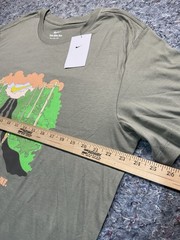 Nike Tee Shirt Mens XL Olive Running Graphic There Is No Finish Line Classic Fit