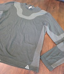 Men Size Small Nike ACG Baselayer Shirt Green Dri-Fit ADV Delta River Nylon Wool