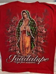 VIRGEN DE GUADALUPE PRAY FOR US RUEGA POR NOSOTROS ROSE FLOWER RED T-SHIRT SHIRT