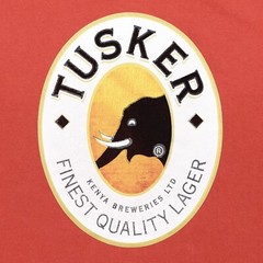 Tusker Lager Beer Kenya Breweries T-Shirt Adult XL Red Graphic Logo vintage