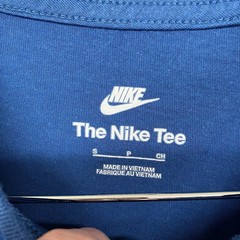 Classic Nike Men’s T-Shirt Cobalt Blue Crewneck SS Small Swoosh Logo Sz Small
