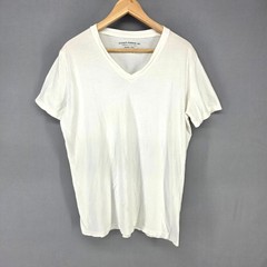 Richer Poorer V-Neck Tee Men Medium White Organic Short Sleeve Made in USA Shirt