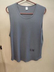 New! Gray 3D Textured Ribbed Sleeveless Men’s Shirt. Small. Unbranded.