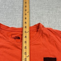 The North Face T-Shirt Mens L Orange Crew Neck Short Sleeve Tagless Back Logo