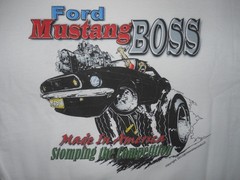 “Ford Mustang BOSS” : DTG PRINT on 100% COTTON WHITE T-Shirt Size XLGE