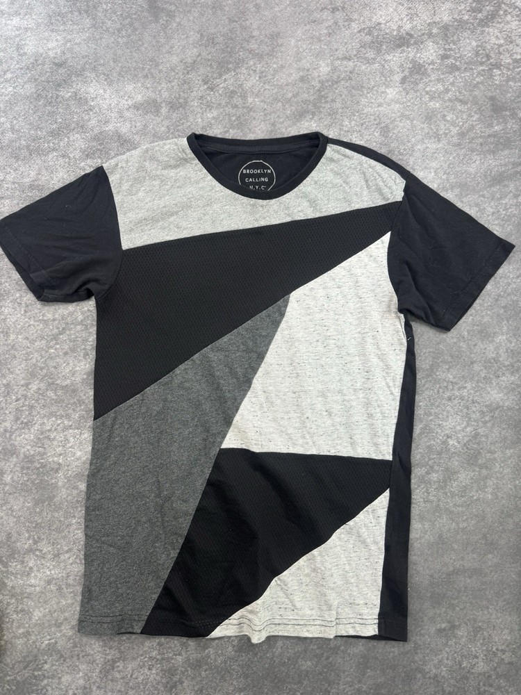 Brooklyn Calling NYC Men’s Crew Neck T-shirt Size XS Short Sleeve Black Gray