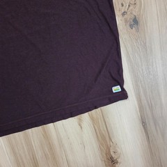 Vuori Strato Tech T-Shirt Mens M Maroon Plum Short Sleeve Performance Tee