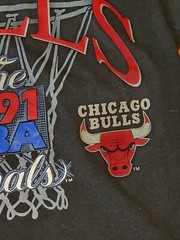Vintage Chicago Bulls Tee Large LA Lakers Jordan Magic Johnson 1991 NBA Finals