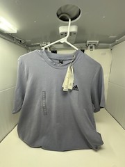 Adidas M Axois Tee 2.0 Men Small Silver-Violet Pinstripes