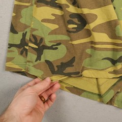 Rothco Woodland Camo Pocket Tee Men’s Small Distressed Military