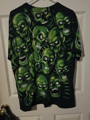 Liquid Blue Skull Pile Size Large Y2K