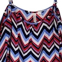 TACERA Open Shoulder With Strap Sleeves Women’s Chevron Style Shirt Size Small