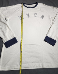 RVCA T-Shirt Men Medium Off White Blue Crew Neck Long Sleeve Tee Logo Pull Over
