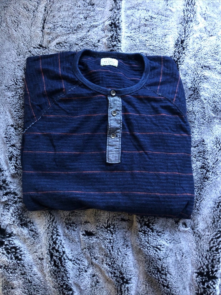 Men’s Lucky Brand L.S. Henley Multi Color Striped XXL. Pre-Owned.