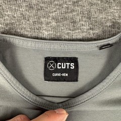 Cuts Shirt Mens Medium Gray Curve-Hem Pyca Pro Performance Stretch Crewneck Tee