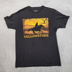 Yellowstone Shirt Mens Medium Classic TV Show Western Cowboy Horse Costner Adult