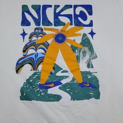 Nike Swoosh graphic t-shirt Floral print front and back Men’s Size XL Beige