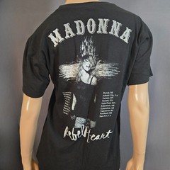Madonna Rebel Heart 2015 Tour T Shirt Size M Black Short Sleeve Canada
