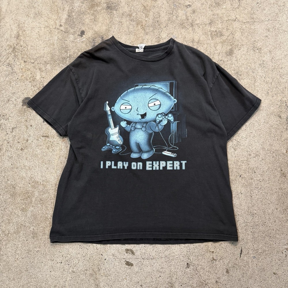 Vintage Y2K 2000s Family Guy Stewie 2009 Play On Expert Size XL Shirt Faded