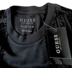 GUESS Men’s Size M Black Paisley Flocked T-Shirt Velvet Short Sleeve NWT