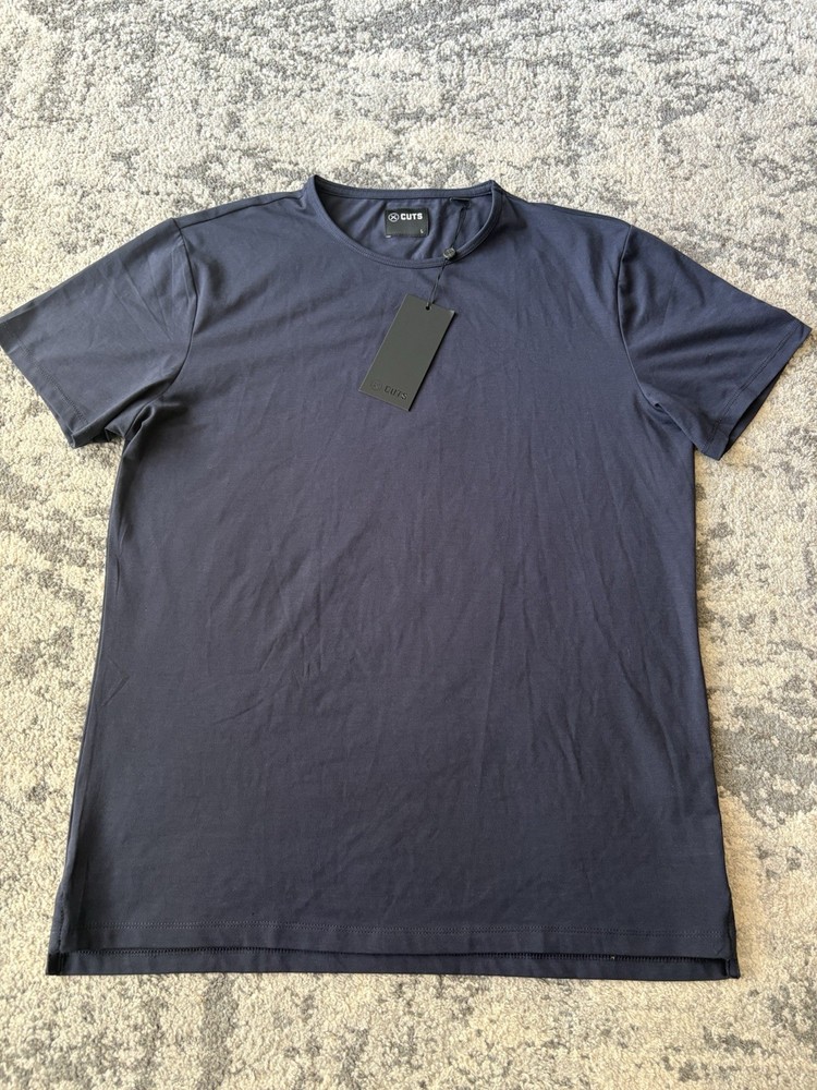 CUTS AO Split-Hem Shirt Mens L Blue Pyca Pro Stretch Athletic Tee NWT