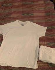 HANES 2XL White tee shirts (3 COUNT)