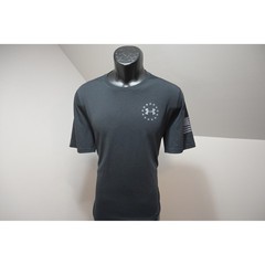 Under Armour T-Shirt Mens Large Black Freedom Flag HeatGear Threadborne EUC