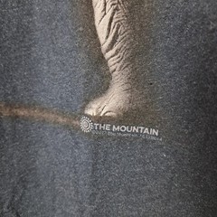 The Mountain T-Shirt Mens Large Protect Endangered Species Collection Elephant
