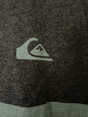 New Quiksilver Tank Top Gym Workout Running Street Style Men’s Shirt Size M Gray