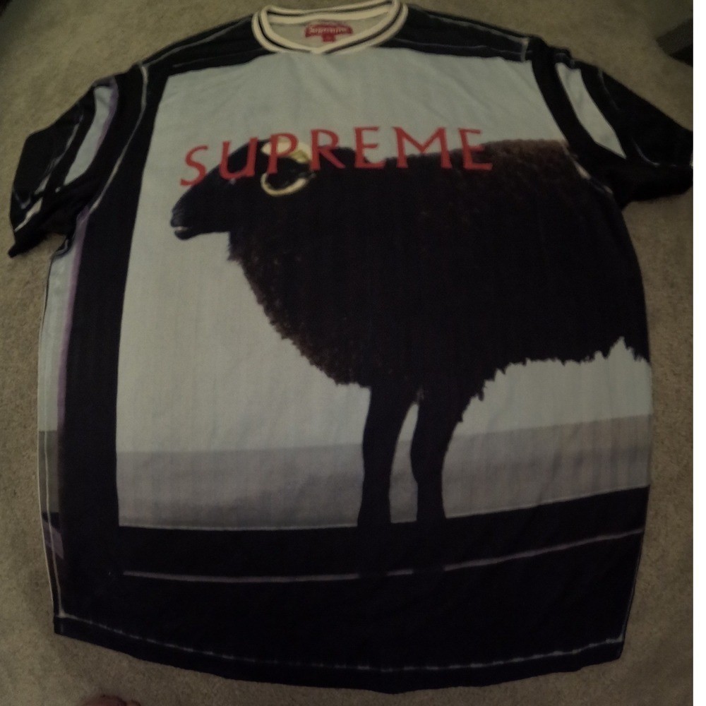 Authentic Supreme Black Sheep Tee SS24 Light Blue Black Graphic T-Shirt Mens L